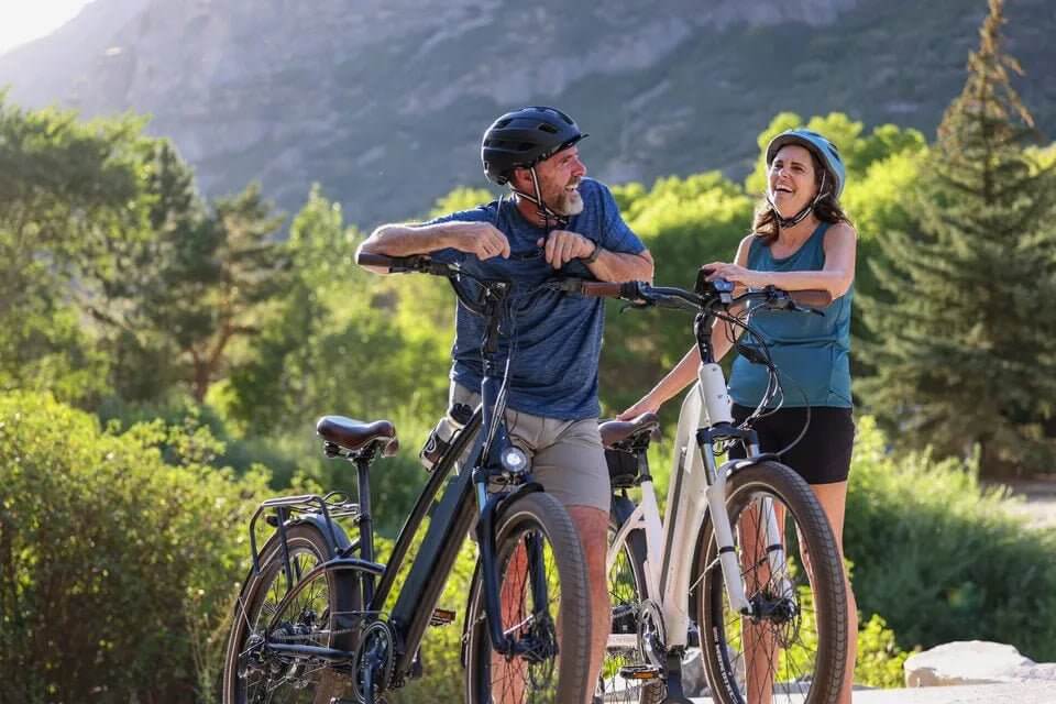 Exploring the Safety and Benefits of Electric Bikes for Seniors - BoomBike